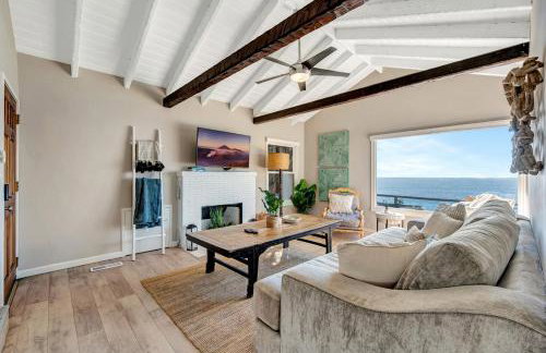 OCEAN FRONT Beach HOUSE! Private Stairs to SAND! - Foto 68