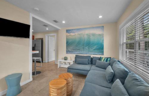 Grove Bay Bungalow - 2/2 Gated Cottage-Walk to Bay - Foto 9