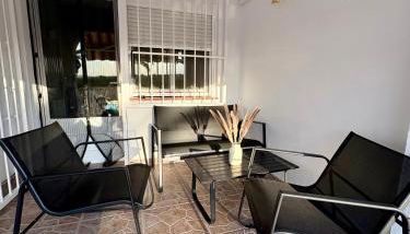 Maxx Suites Torrevieja - Bright and Stylish Studio with Pool Access, Lago Jardin - Foto 2