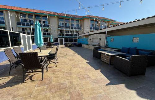Oceanfront 2 BR w Pool & Parking 234 - Foto 49