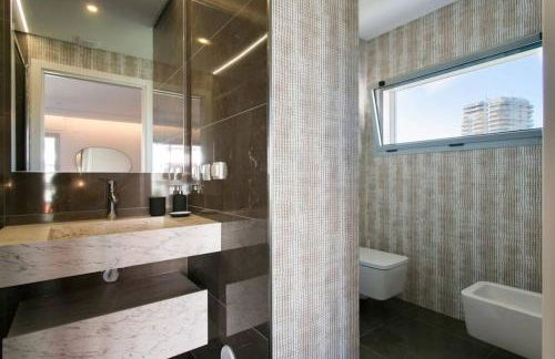 Luxury 4 bedr Flat w/ PANORAMIC Views & Pool!! - Foto 27