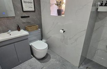 SAV Stays 5 Bedroom Large Family home Birstall, Leicester - Foto 35