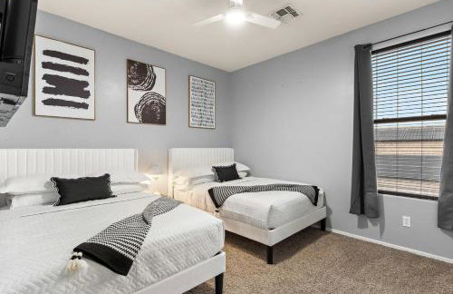 Chill & Thrill | Pool, Hot Tub • Family Game Villa - Foto 77