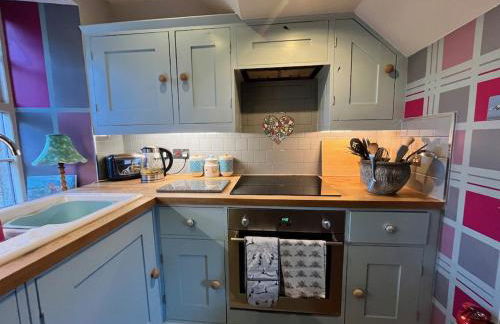 Quirky Highland Cottage with Stunning Views - Foto 16