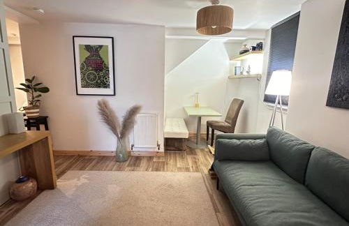 Peaceful and Stylish Garden Flat Close to Transport and City Centre - Foto 17