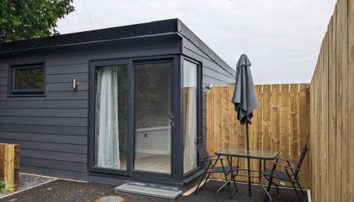 Moira Garden Tiny Home - Photo 5