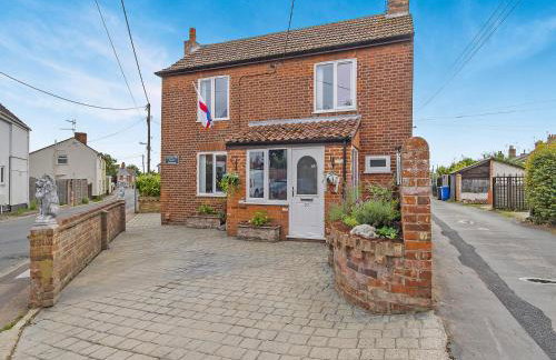 Ravensmere Villa - Photo 1