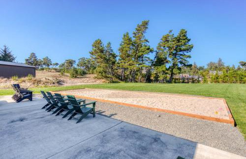 Gearhart Getaway - Gated Community Home w/ Hot Tub, Walk to Beach - Foto 42