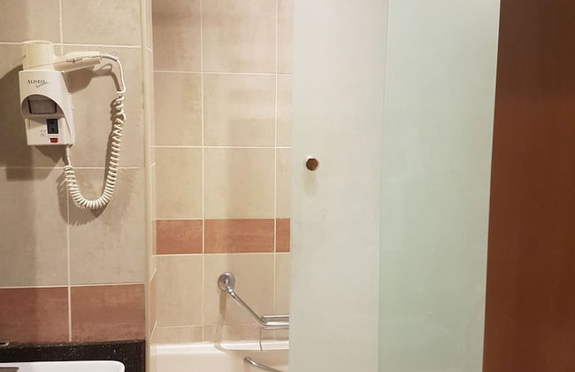 Platinum Hotel Apartment - Photo 14