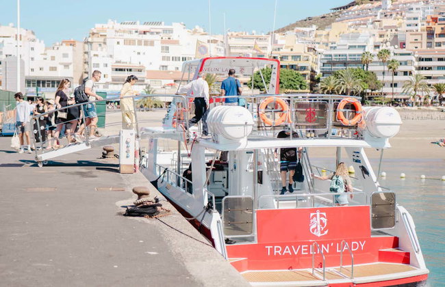 Avistamiento de delfines y ballenas en barco - Foto 15