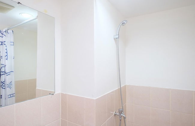 Comfort 2BR at 15th Floor Podomoro Golf View Apartment - Foto 16