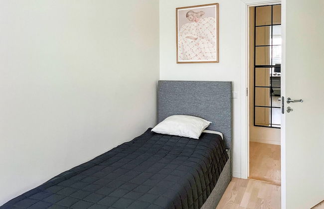 Room in Guest Room - 5 Min Walk Eurovision Hyllie - Foto 2