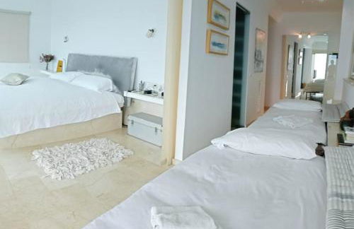 Exclusive Seafront Villa,Private Pool,Gym,BBQ - Foto 25