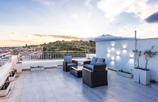 Azzurra Seaview House with Terrace - Photo 15