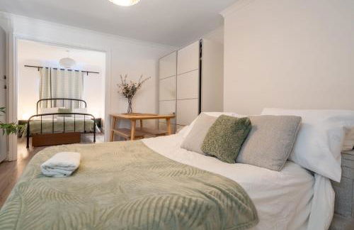 Central L1 Stay, Close to all Attractions, Parking Nearby - Foto 7