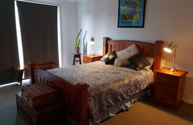 Trading Places - Photo 4