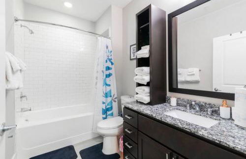 Luxury Dilworth 1BR ◉ Near Food, Shops & Greenway - Foto 50
