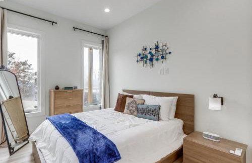 Mtn-View Hidden Falls Cabin with Hot Tub and Deck - Foto 19