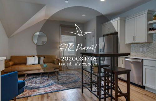 Modern East Nashville Townhome & Garage - Foto 30