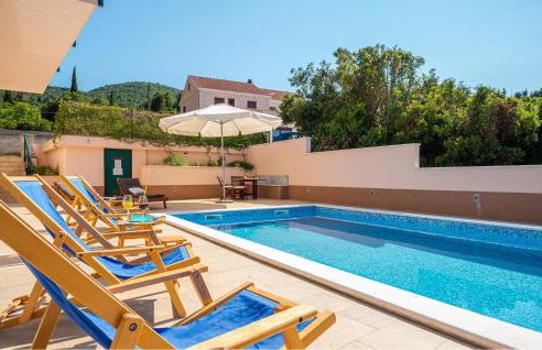 Beautiful Home In Pupnat - Photo 8