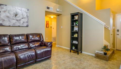 Sunny El Paso Home with Private Yard! - Foto 3