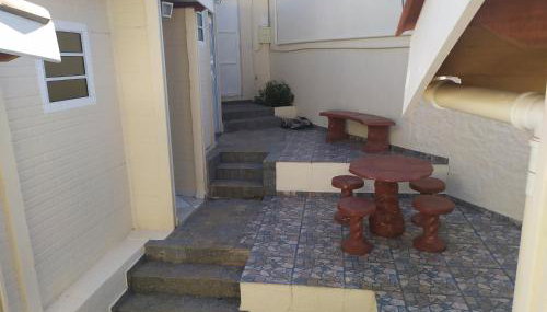 Pousada - Flat - Kitnet - Mobiliada, Confortável e Perto de Tudo - Foto 3