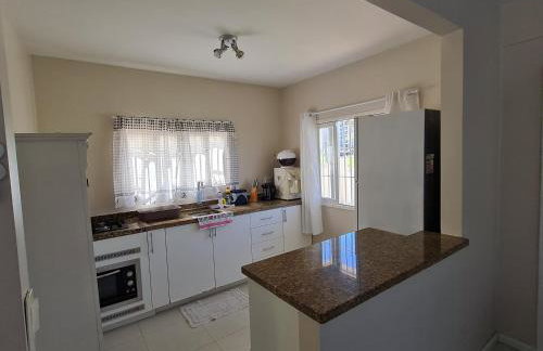 Ampla casa com 5 quartos e vista para o mar - Photo 11