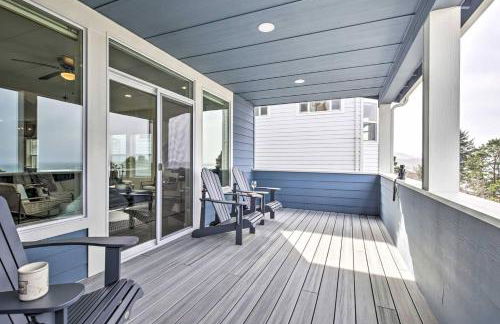 The Moby House Coastal Retreat with Ocean Views & Hot Tub - Foto 27