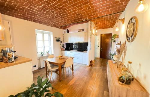 Bricks House - Photo 5