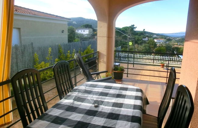 106163 - Villa in Maçanet de la Selva - Photo 9