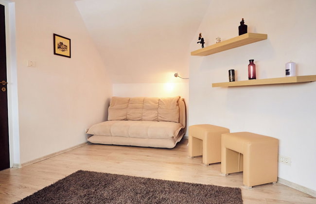 Modern Apartment - Photo 41
