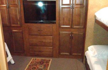 Lakefront! Twin Birch Resort - The Loon - Foto 35