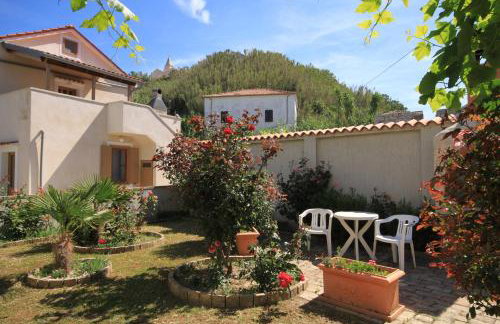 Family friendly seaside apartments Susak, Losinj - 8050 - Foto 10