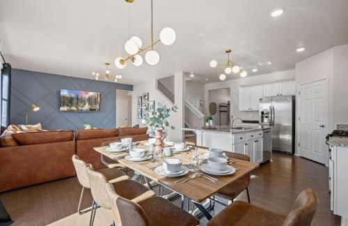 NEW! Family-friendly Home with Pool Table, King Beds - Foto 4