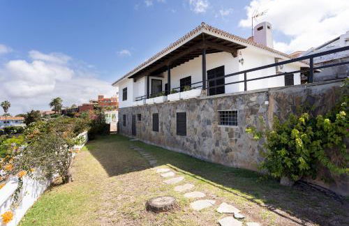 Home2Book Villa with Private Pool BBQ Sea Views - Foto 72