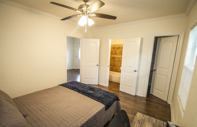 Cozy Remodeled 2br/2ba Near Downtown Sleeps 8 - Foto 4