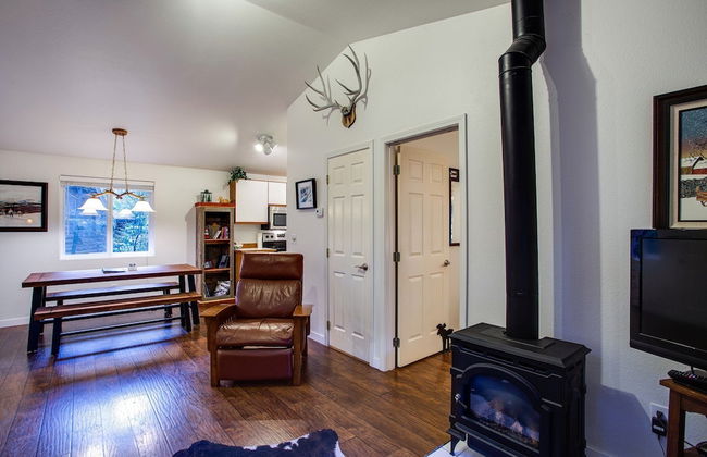 16GS - Hot Tub - BBQ - Pets Ok - Sleeps 2 - Foto 6