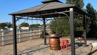 Our Farmhouse, Our Place: Cozy and Cute homestead! - Foto 3