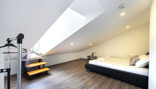 Luxury Penthouse Apt on beach Makarska - Foto 5, Habitación