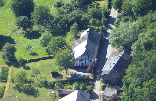 Well Kept Gite, Short Distance From the River and Forest - Foto 25