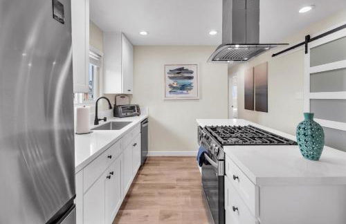 Ultimate Oceanside Retreat | Tower 9 Across from the Beach - Foto 41