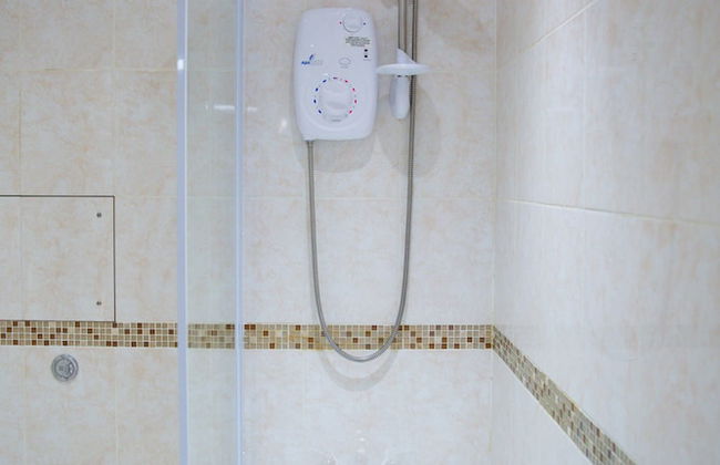 Velvet 1-bedroom Apartment The Clockhouse, Hoddesdon - Photo 15