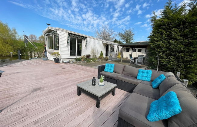 Water Villa in Ooltgensplaat Near Volkerak - Photo 16