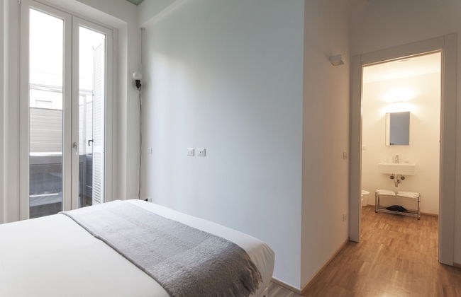 Brera Apartments in City Center - Photo 13