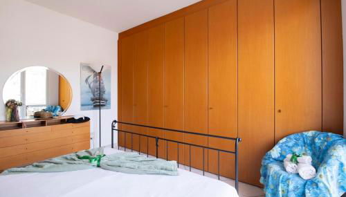 Large balcony overlooking the sea Wi-Fi Parking - Foto 3