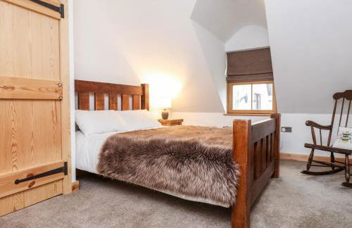 Bull Bach Old Smithy - Photo 15