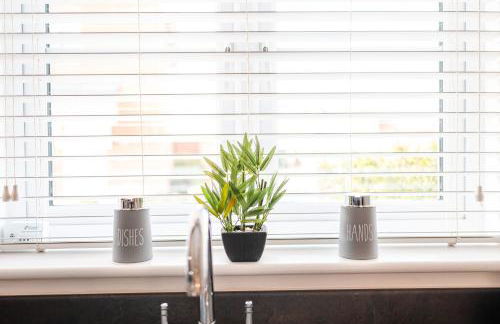 4 Bed, 3 Bath in Colchester - Business, Contractor and Leisure - Singles or Superkings - Disc0unts - Foto 30