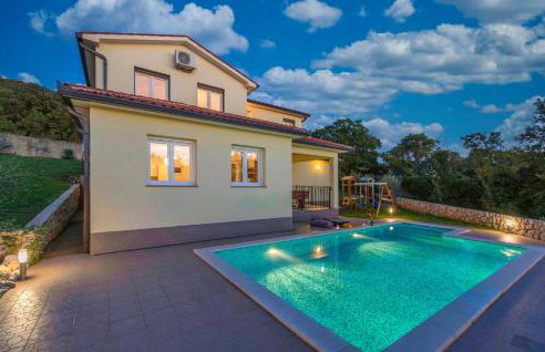 Villa Marilu, modern villa with pool near the sea - Foto 29