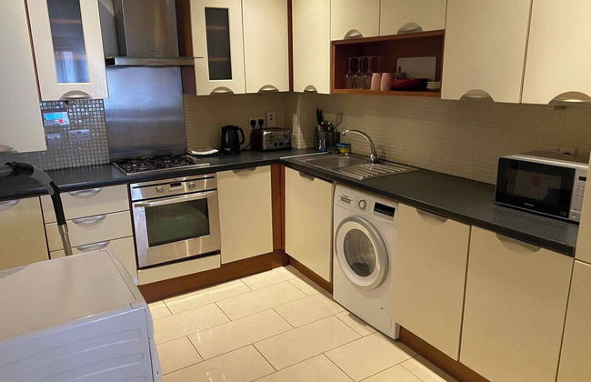Modern Apt 3 Bedrooms Near Dundrum - Photo 7