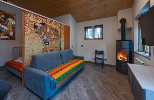 L' Abbraccio - Photo 18